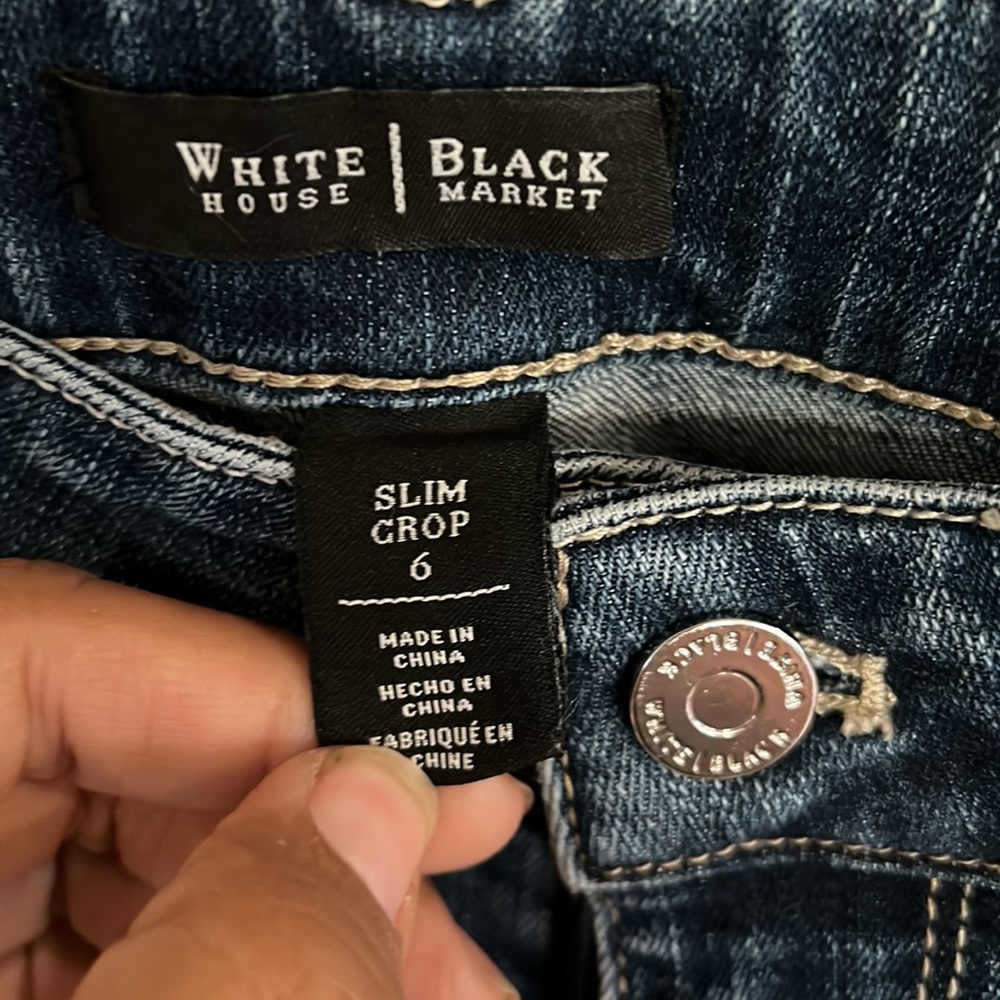 WHBM BEDAZZLED‎ JEANS - Picture 5 of 5